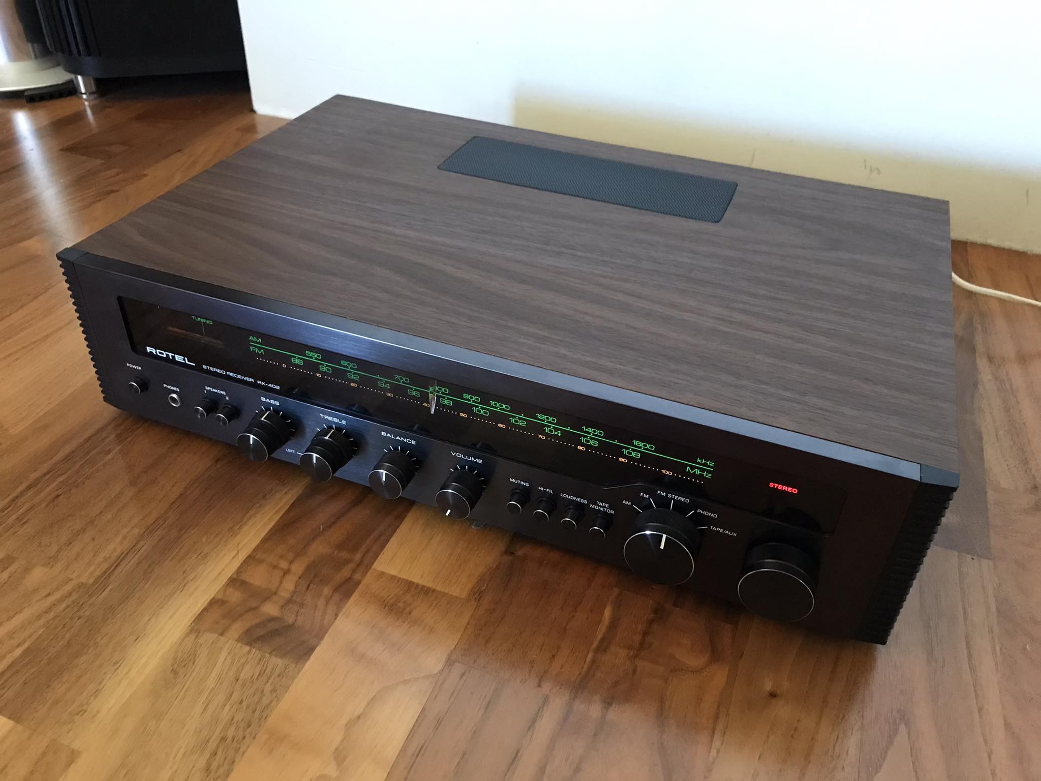 ROTEL - RX402 - Image 2