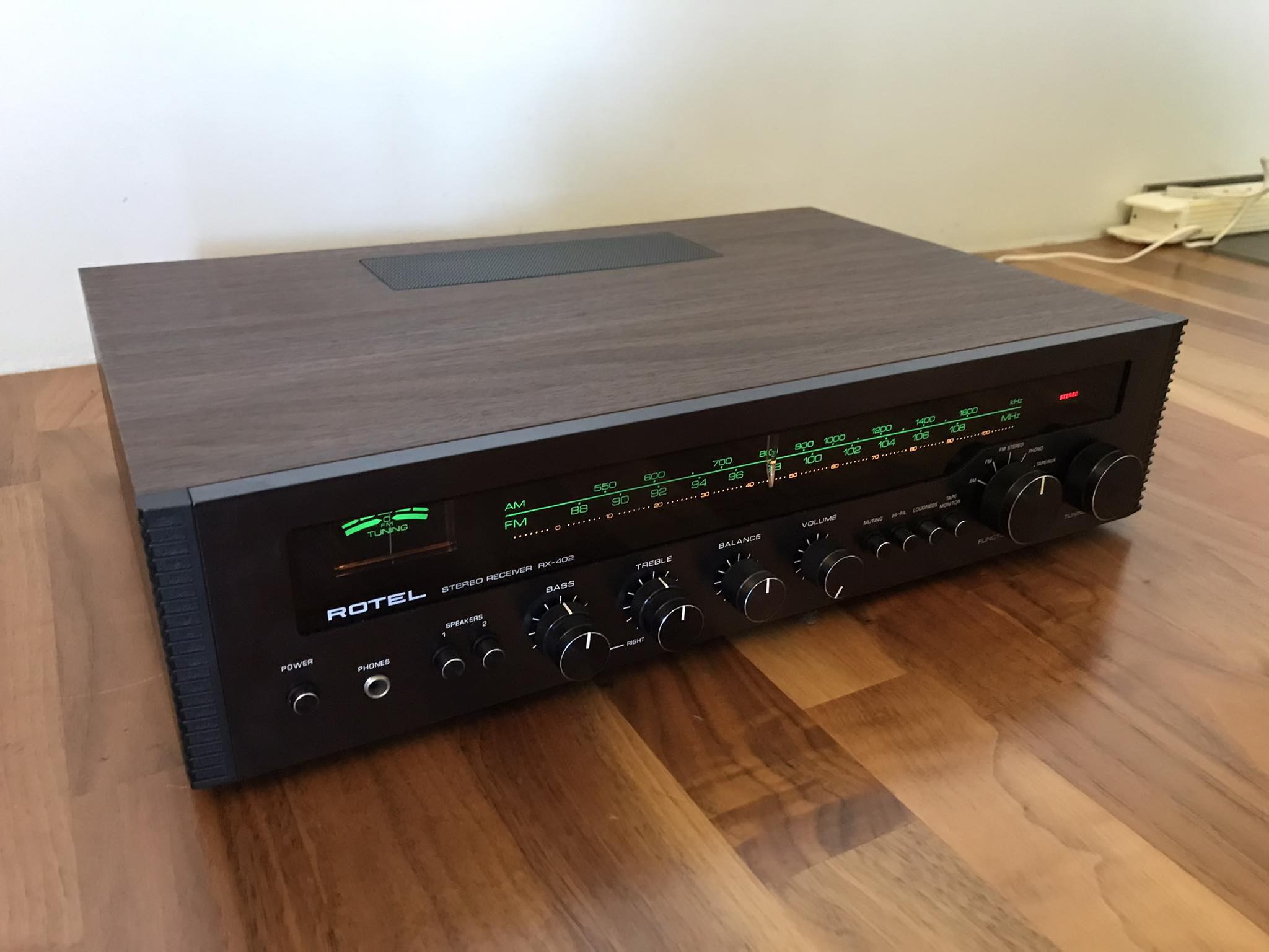 ROTEL - RX402 - Image 3