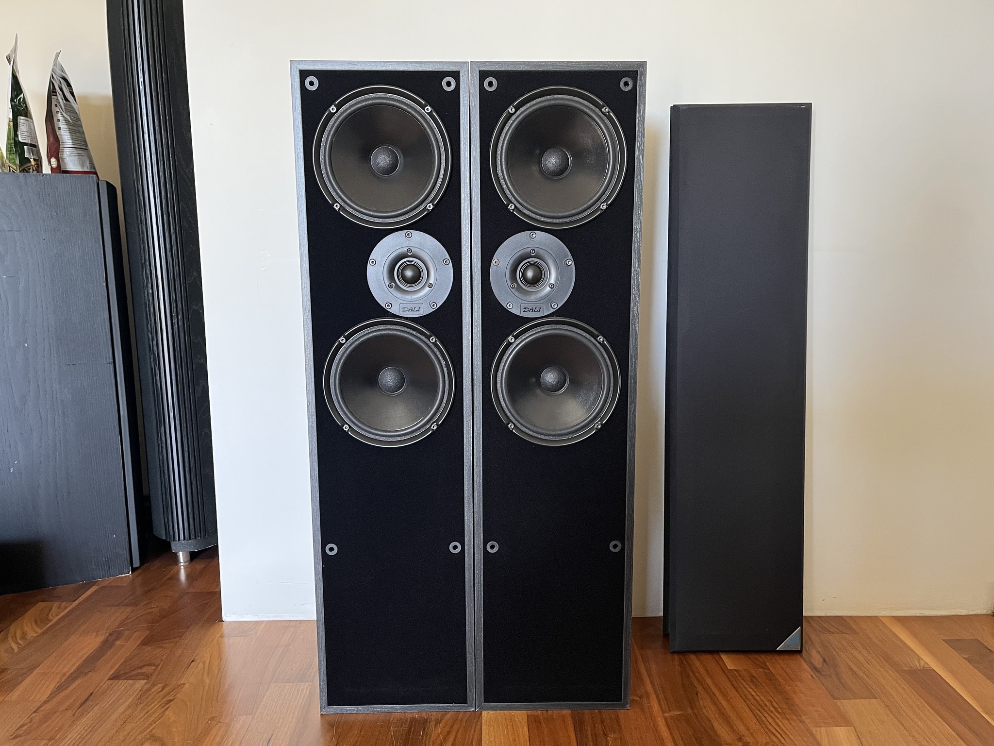 DALI - 104 - Image 3