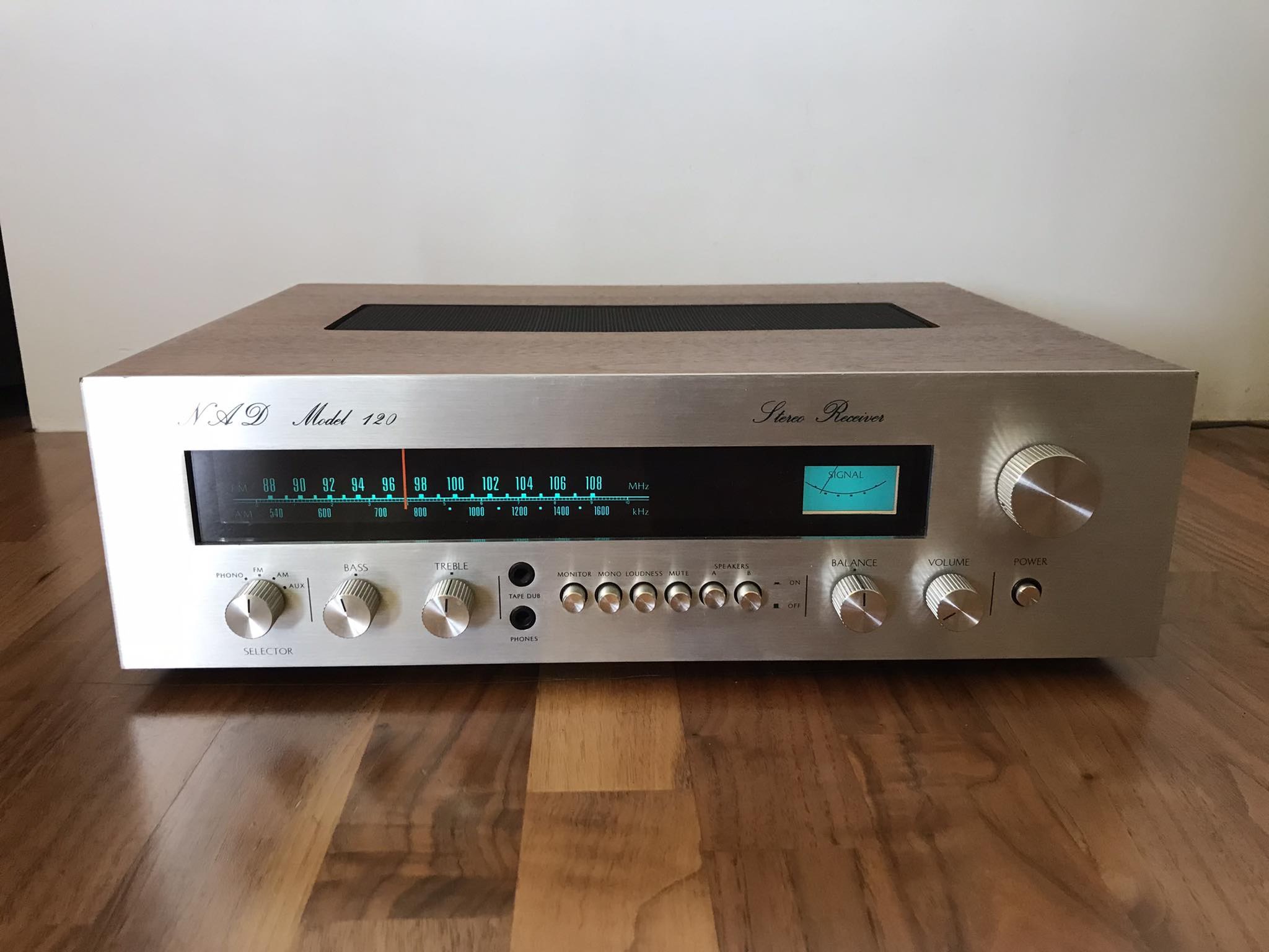 NAD - Model 120 - Image 4