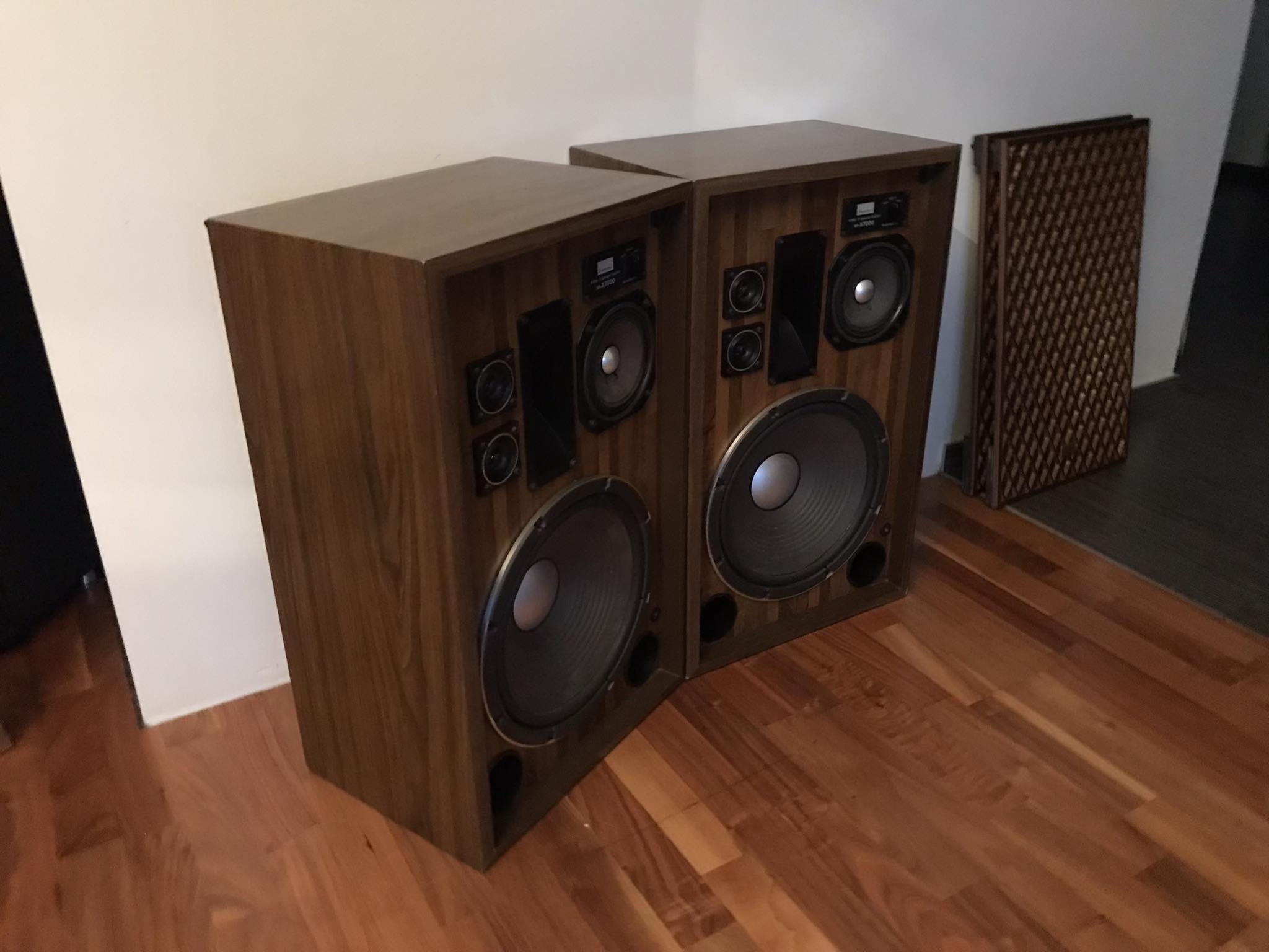 SANSUI - SP-X7000 / Recaped - Image 2