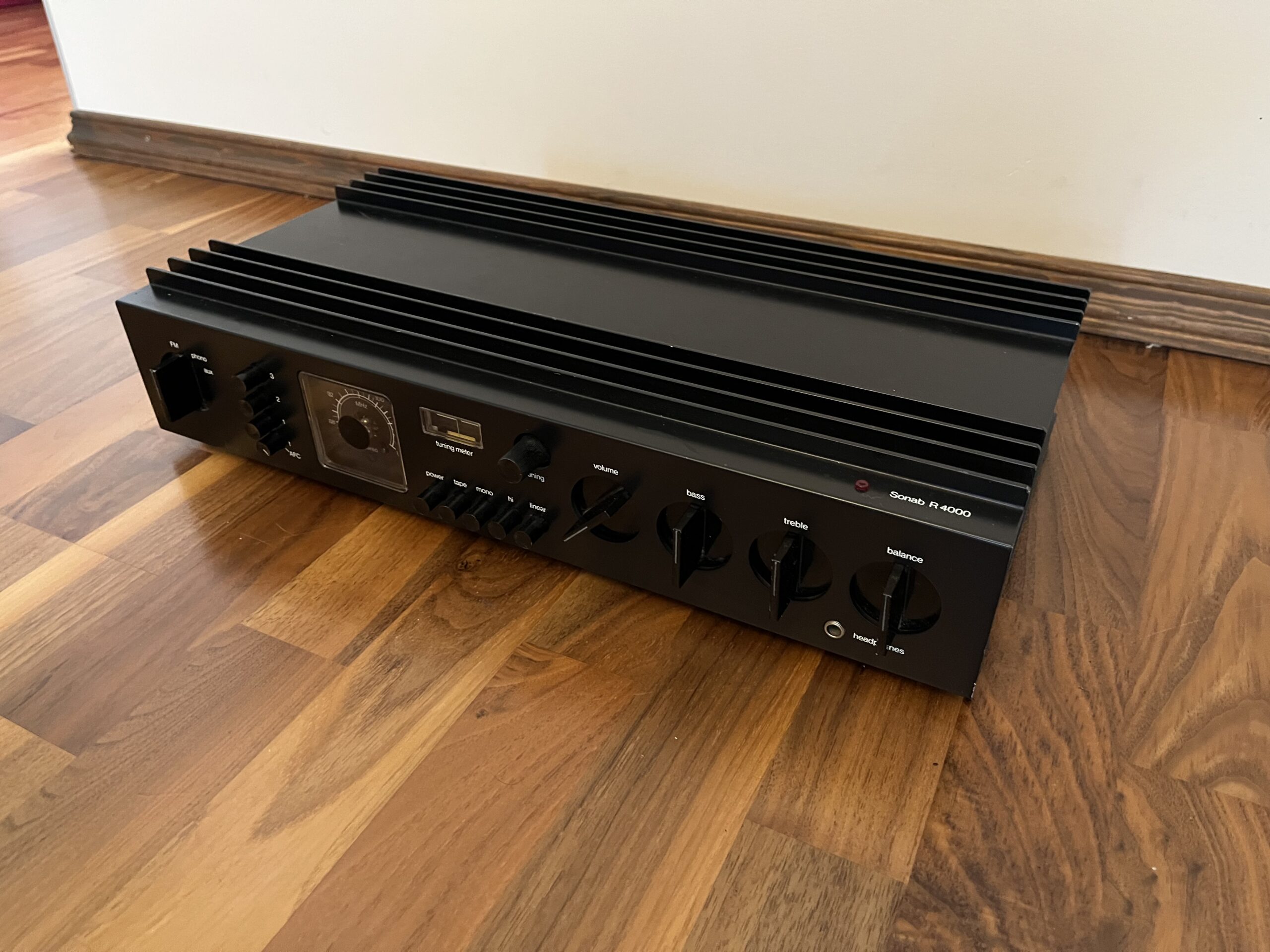 SONAB - R4000 - Image 4