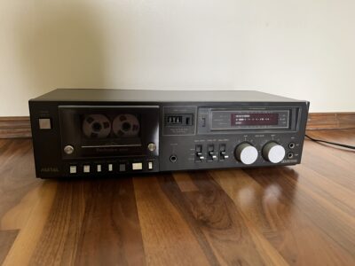 TECHNICS - M 215