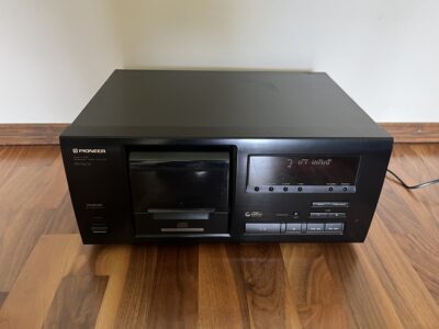 PIONEER - PD-F 606